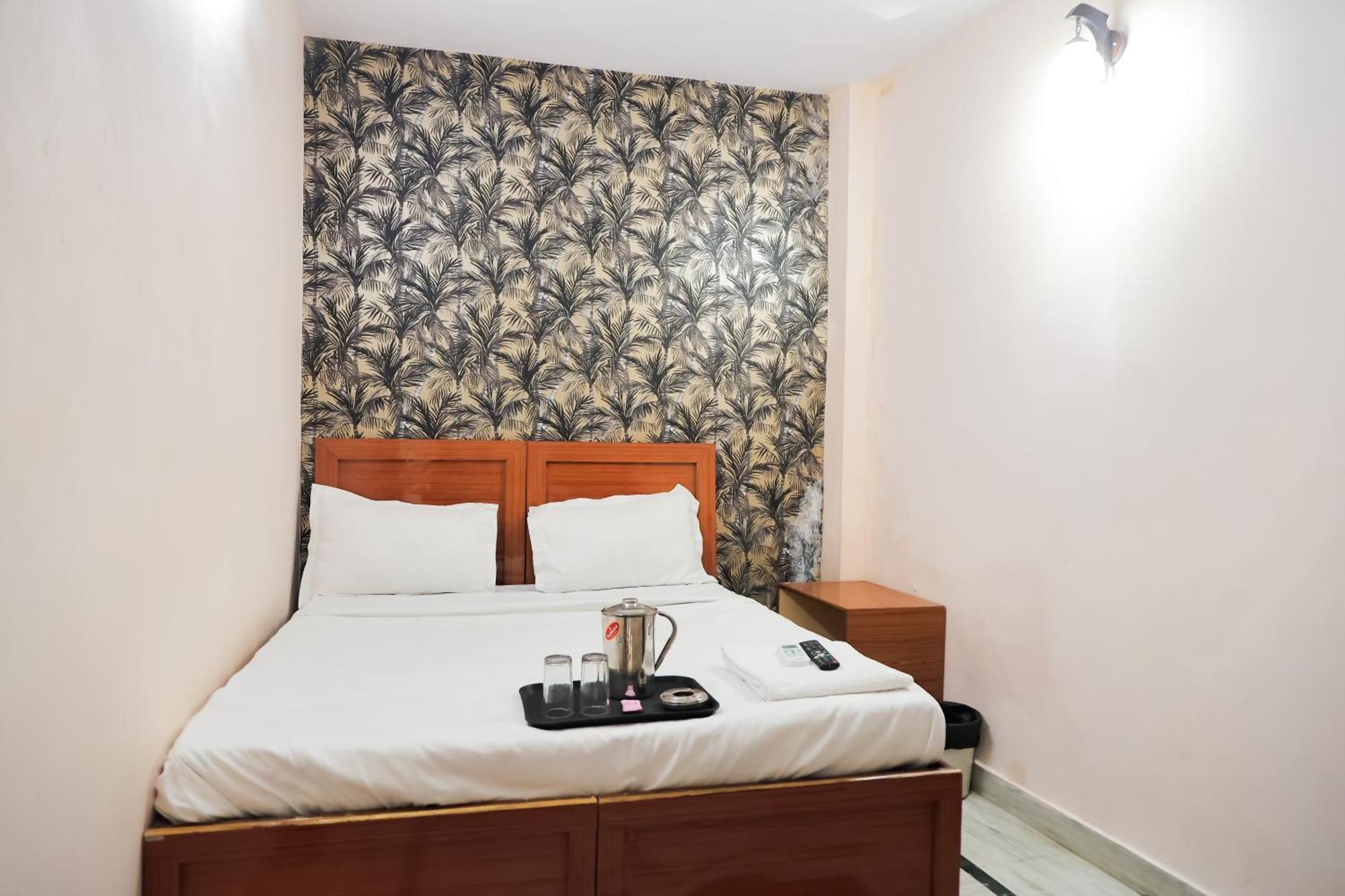Mannat Stay Hotel - Laxmi Nagar New Delhi Eksteriør bilde